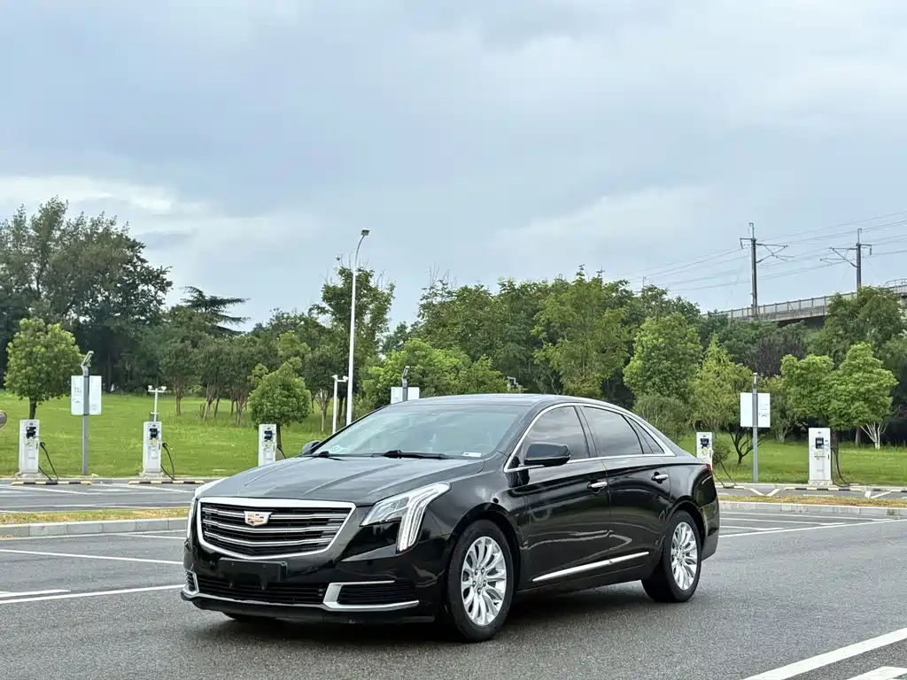 Cadillac XTS