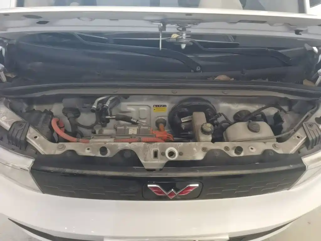Wuling MINIEV — миниатюра 20