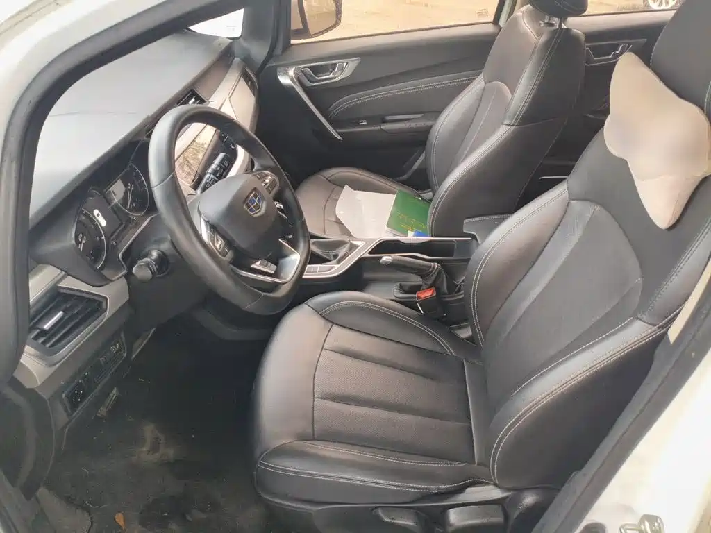 Geely Vision X3 — миниатюра 11