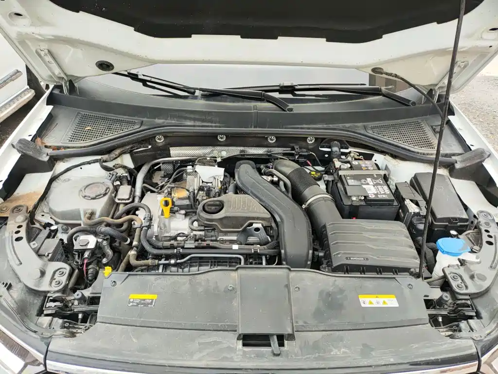 Volkswagen T-Roc — миниатюра 16