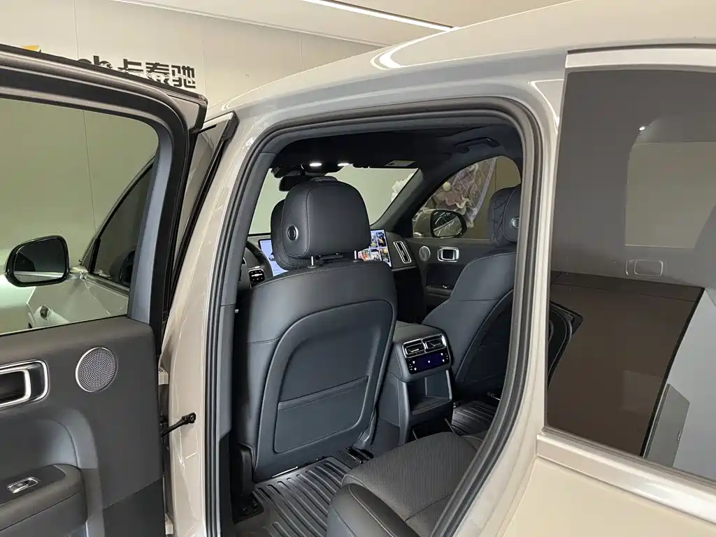 Li Auto Li L6 — миниатюра 27
