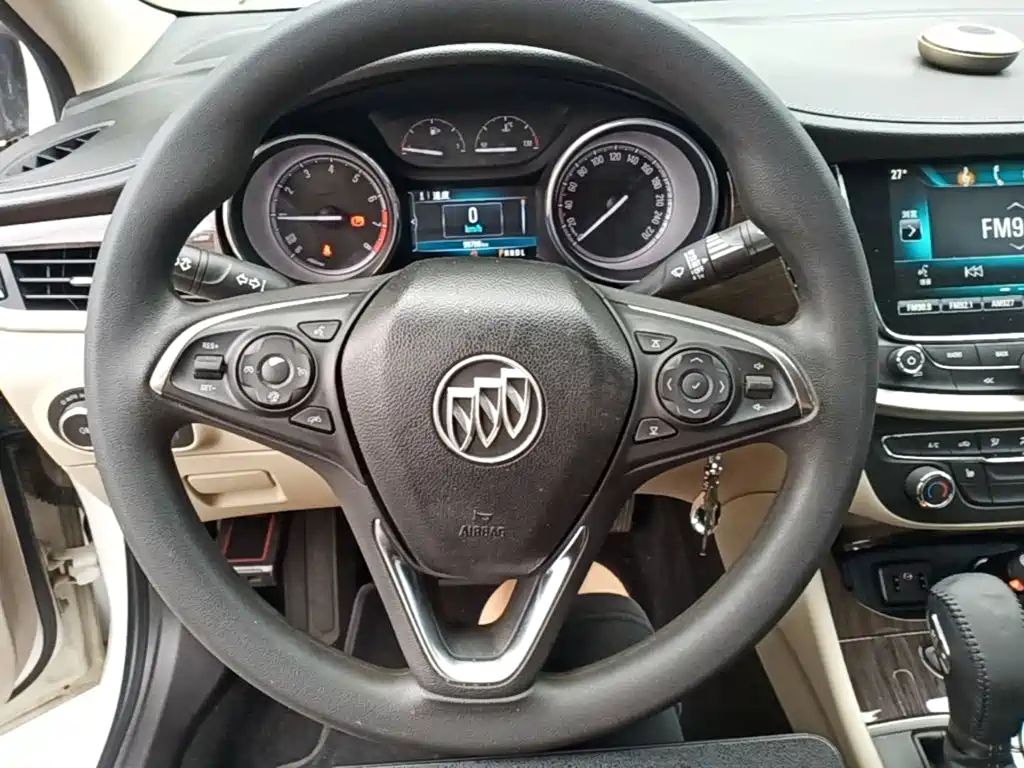 Buick Verano — миниатюра 11