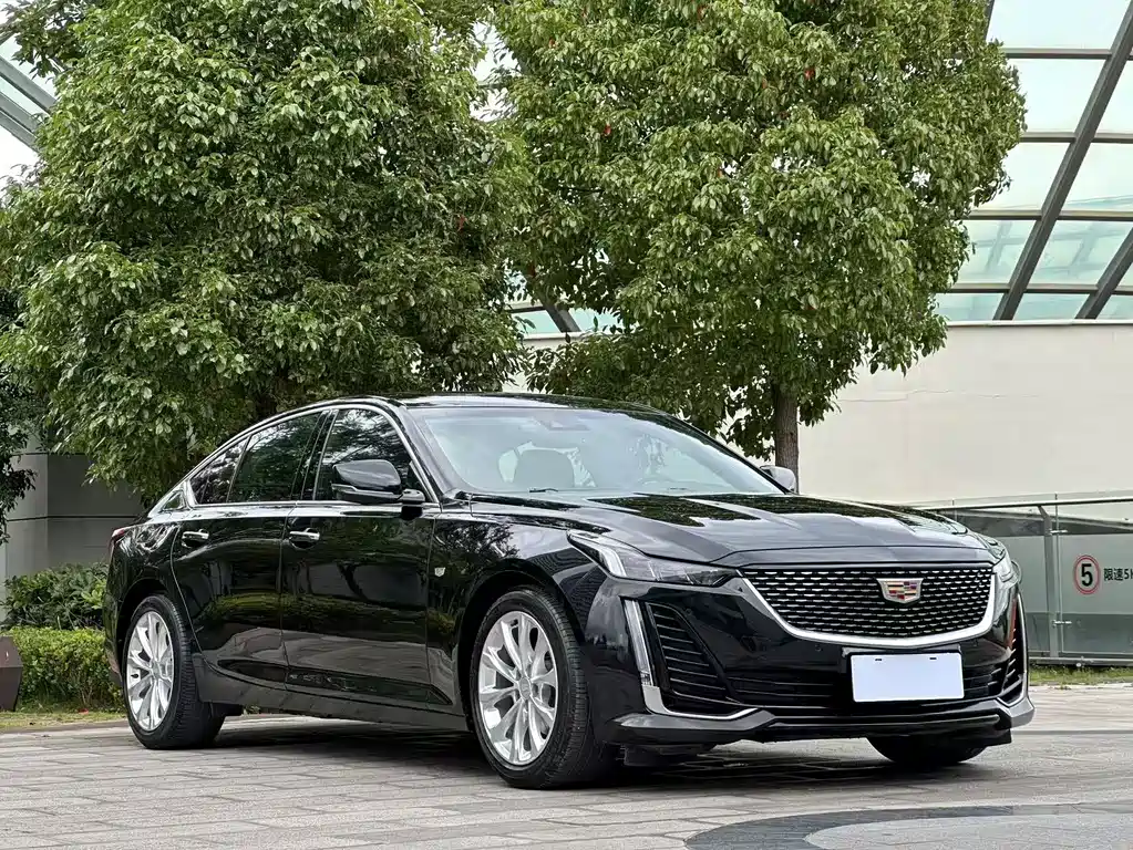 Cadillac CT5 — миниатюра 3