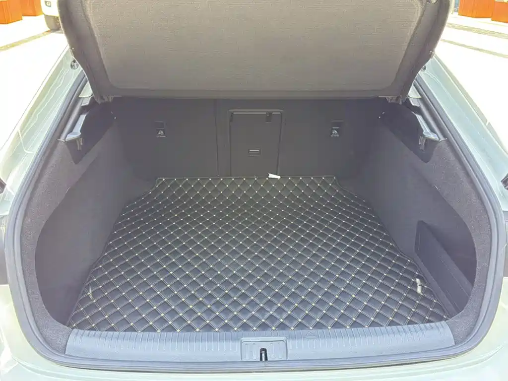 Volkswagen CC — миниатюра 6