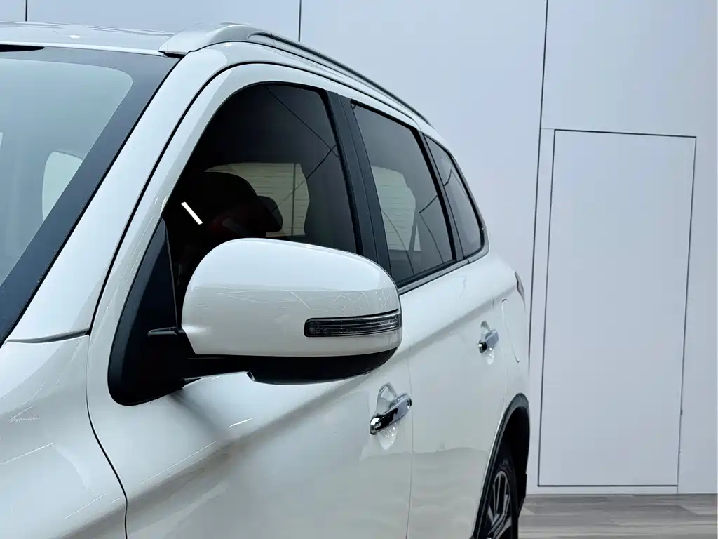 Mitsubishi Outlander 2.4L 4WD Elite Edition 5 seats, фото 25