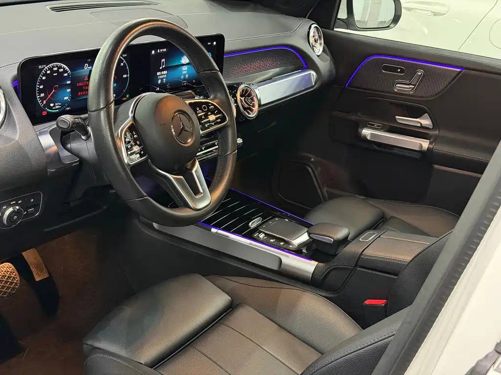 Mercedes-Benz EQB — миниатюра 15