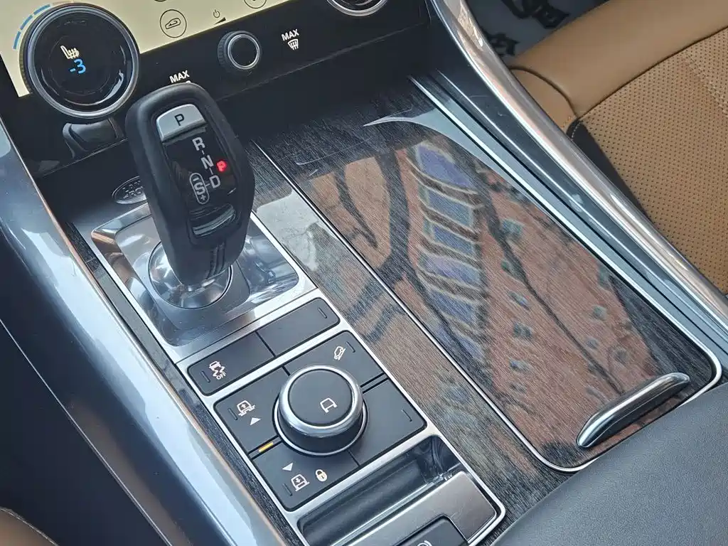 Land Rover Sport — миниатюра 11