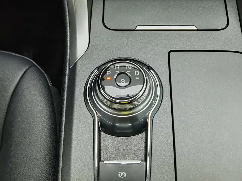 Ford Mondeo — миниатюра 13
