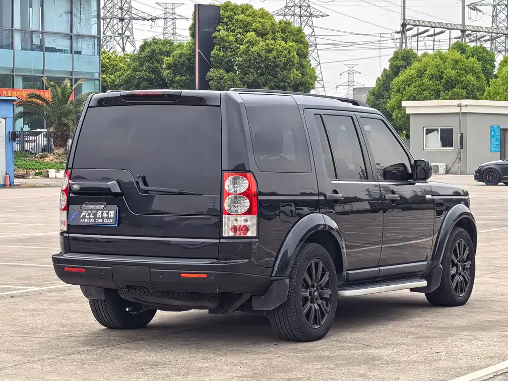 Land Rover Discovery — миниатюра 4