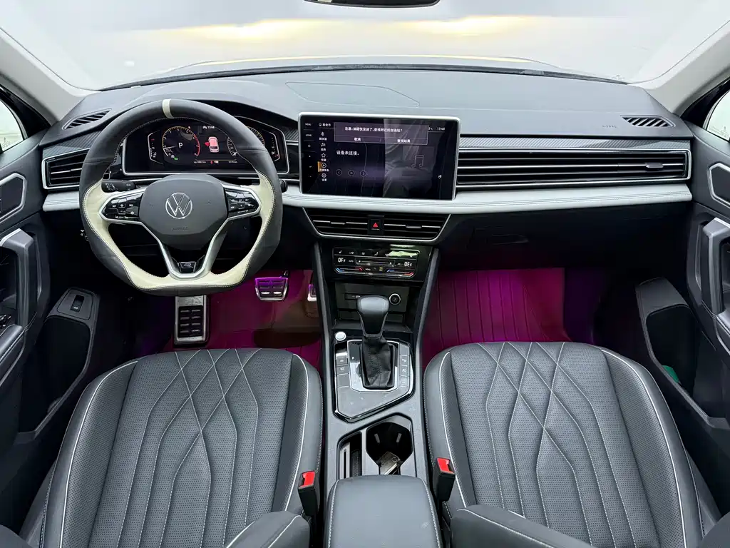 Volkswagen Tiguan L — миниатюра 12