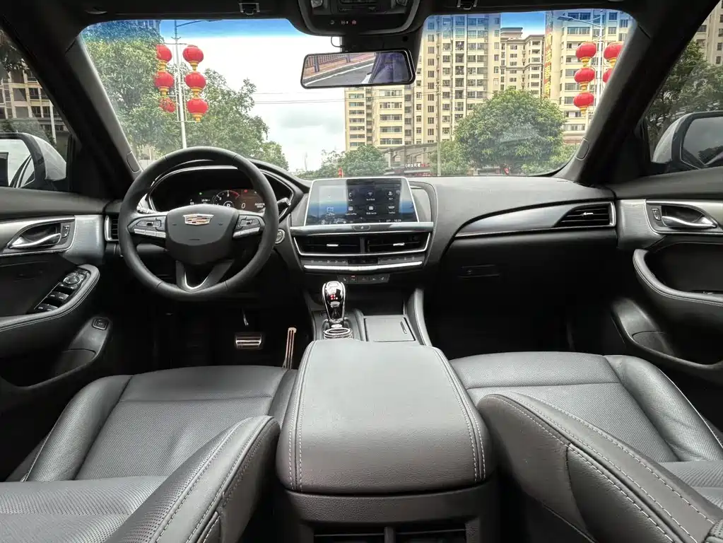 Cadillac CT5 — миниатюра 18