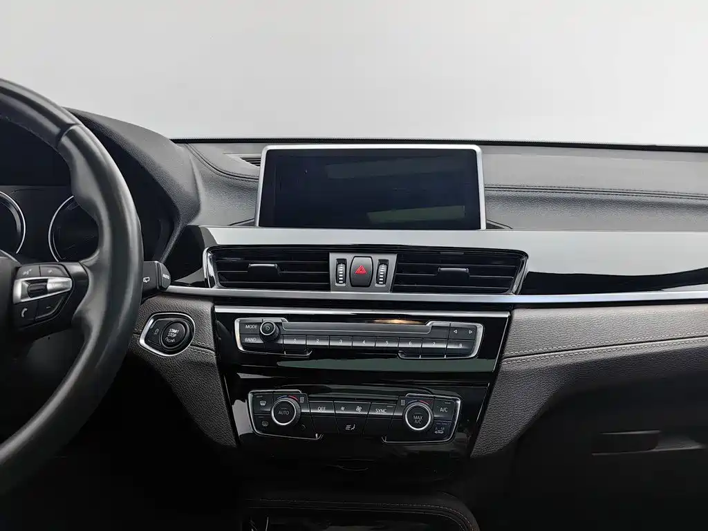 BMW X2 — миниатюра 12