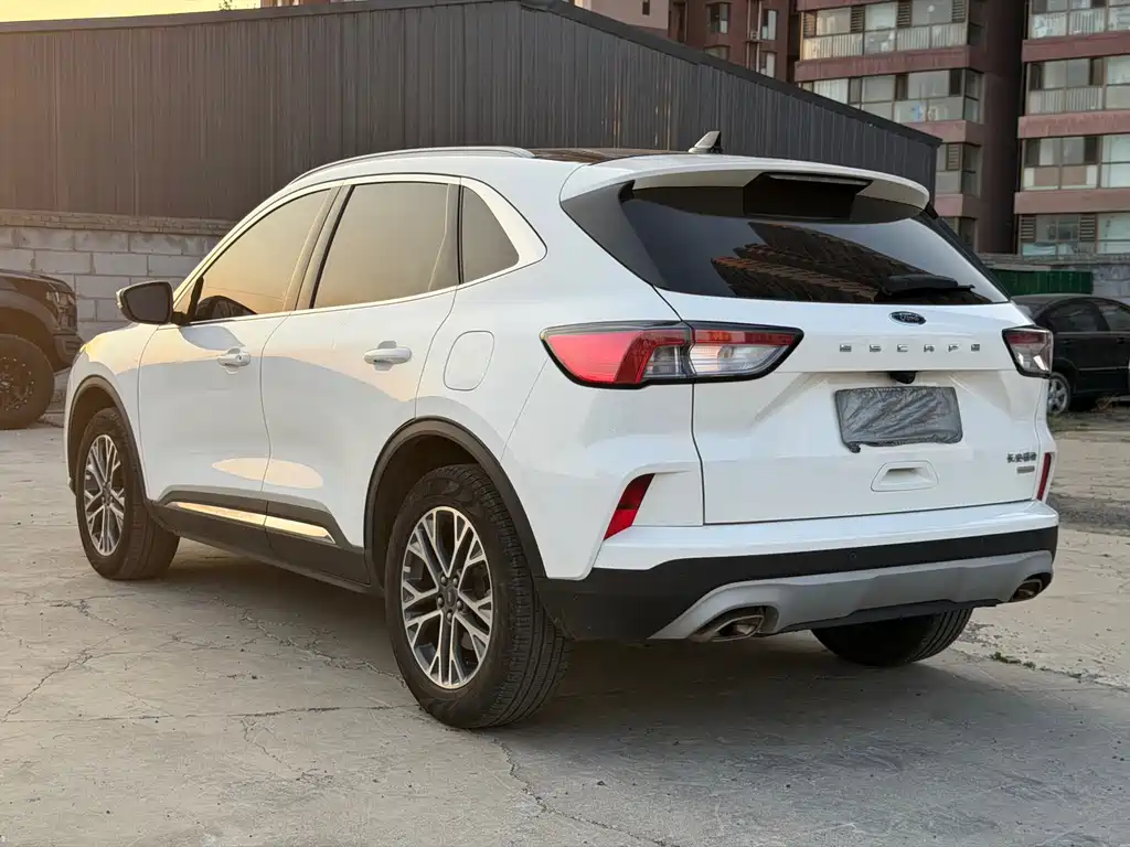 Ford Escape — миниатюра 13