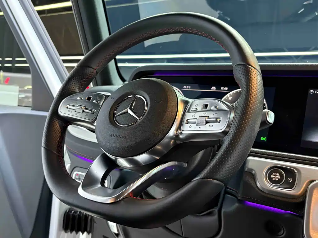 Mercedes-Benz G-Class — миниатюра 6