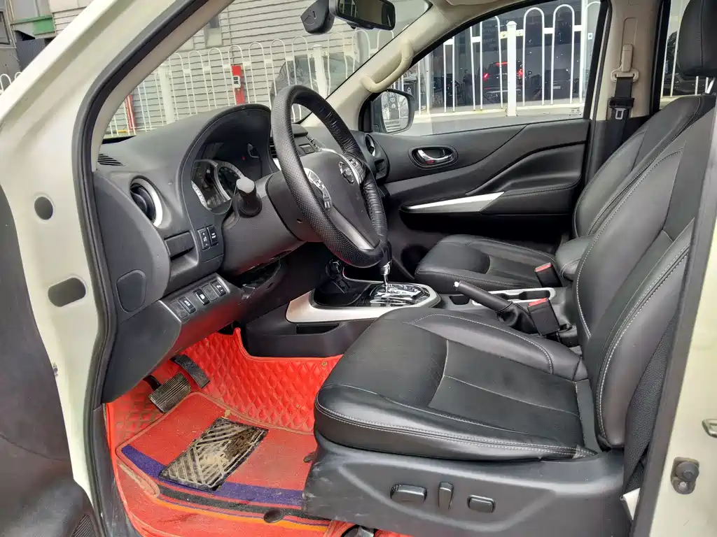 Nissan Terra — миниатюра 15