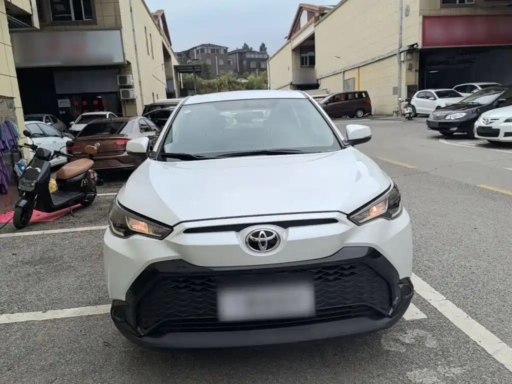 Toyota Frontlander — миниатюра 3