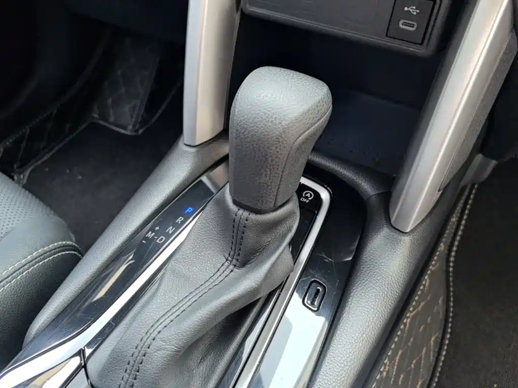 Toyota Frontlander — миниатюра 14