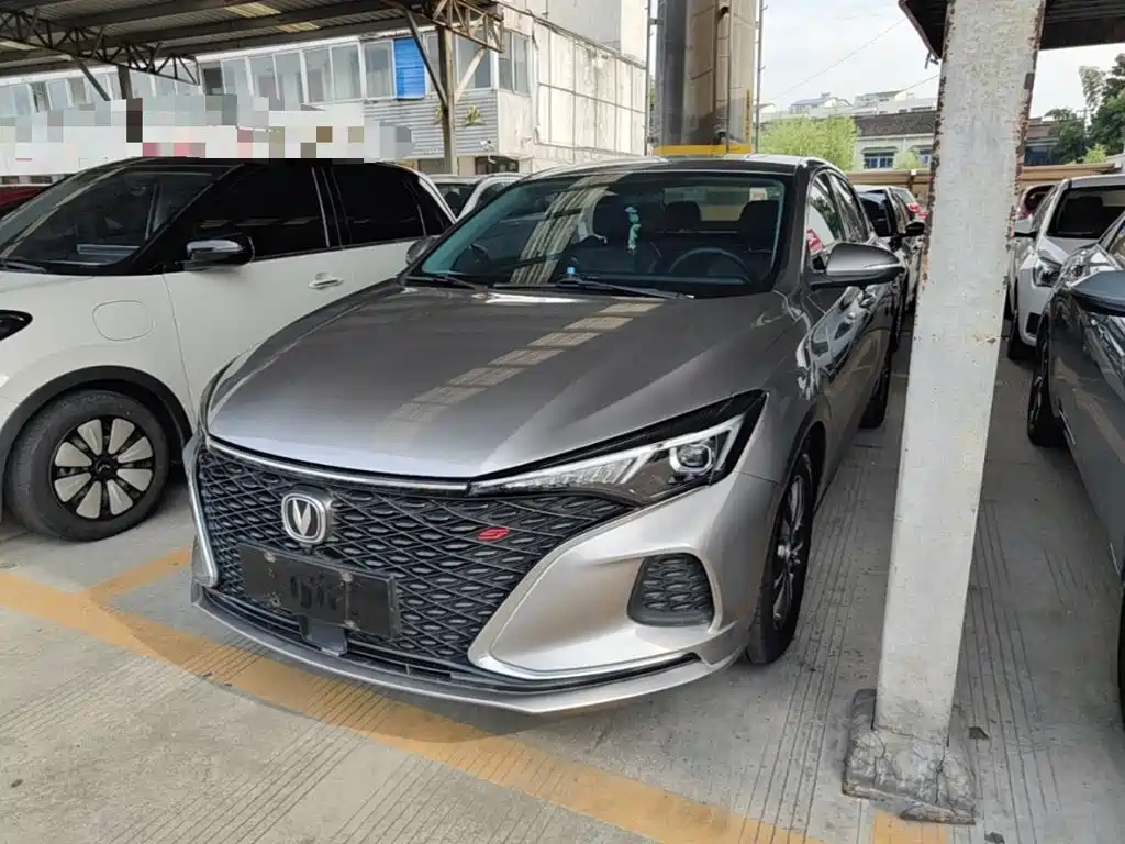 Changan Eado — миниатюра 2