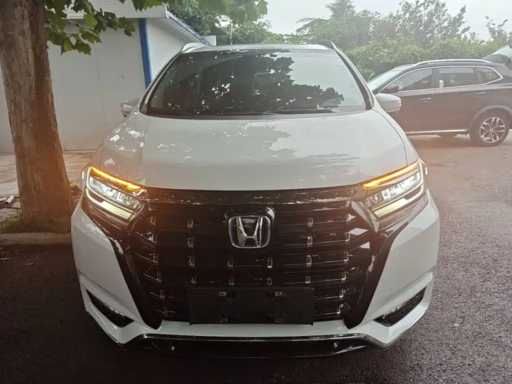 Honda Elysion — миниатюра 3