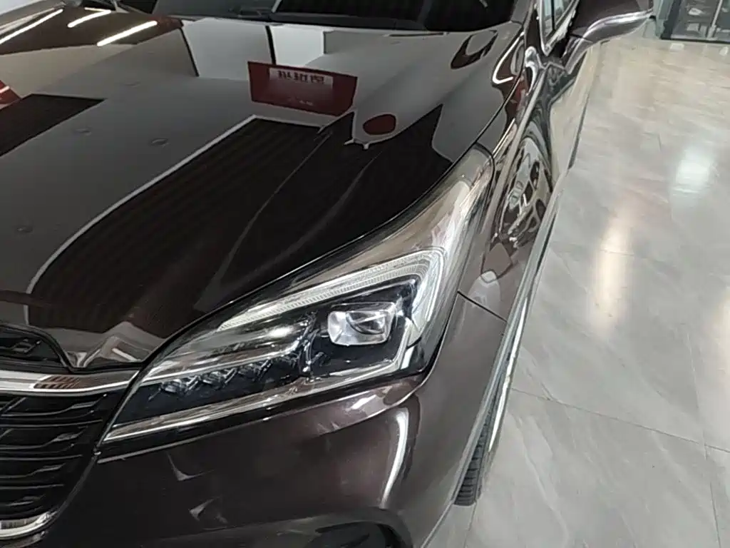 Buick Envision Plus — миниатюра 24