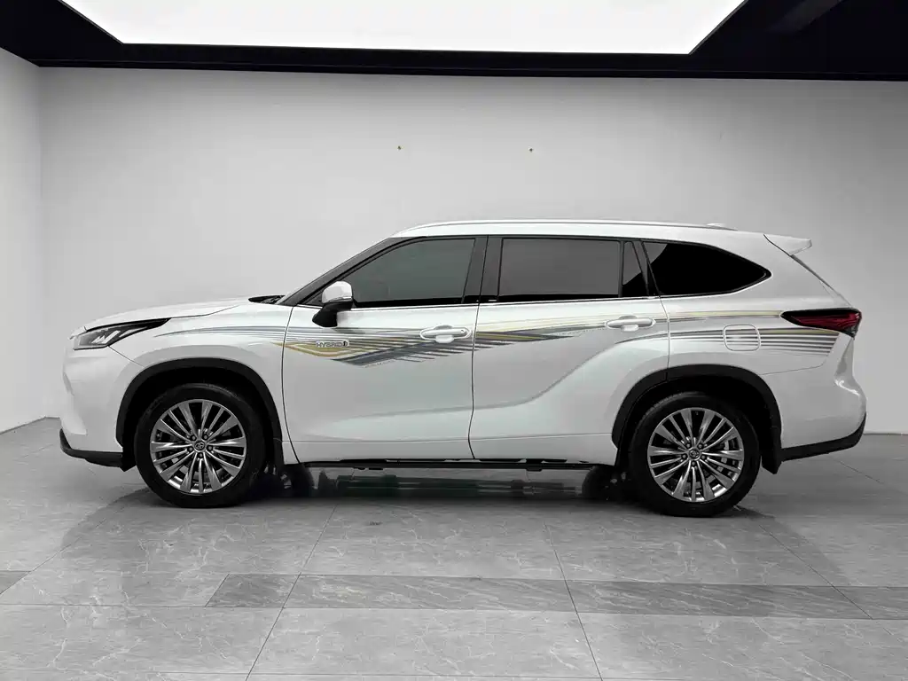 Toyota Highlander — миниатюра 16