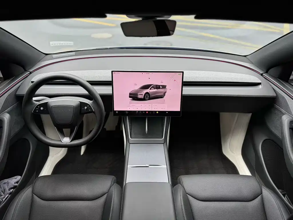 Tesla Model Y L — миниатюра 5