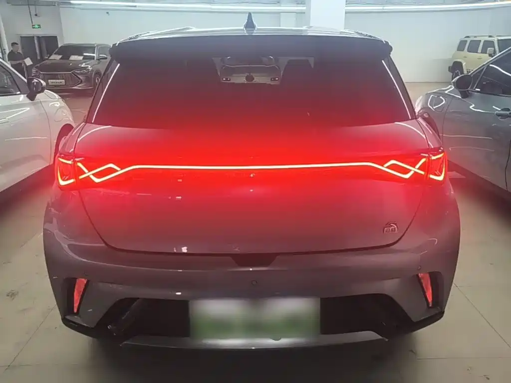 BYD Dolphin — миниатюра 6