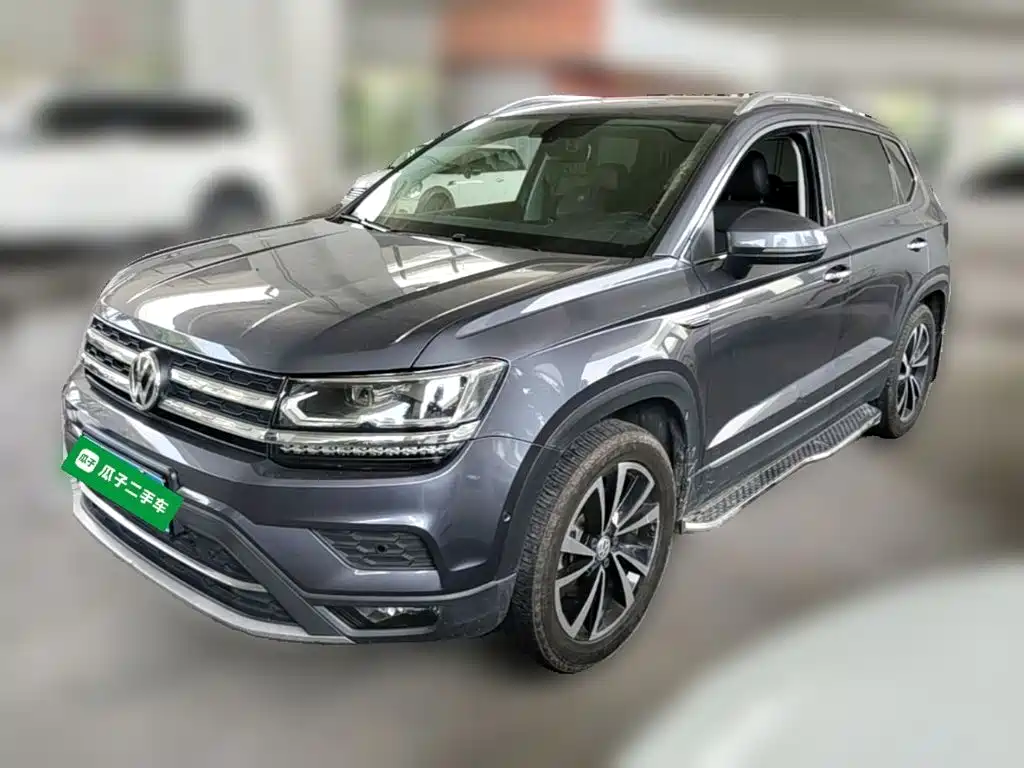 Volkswagen Tharu