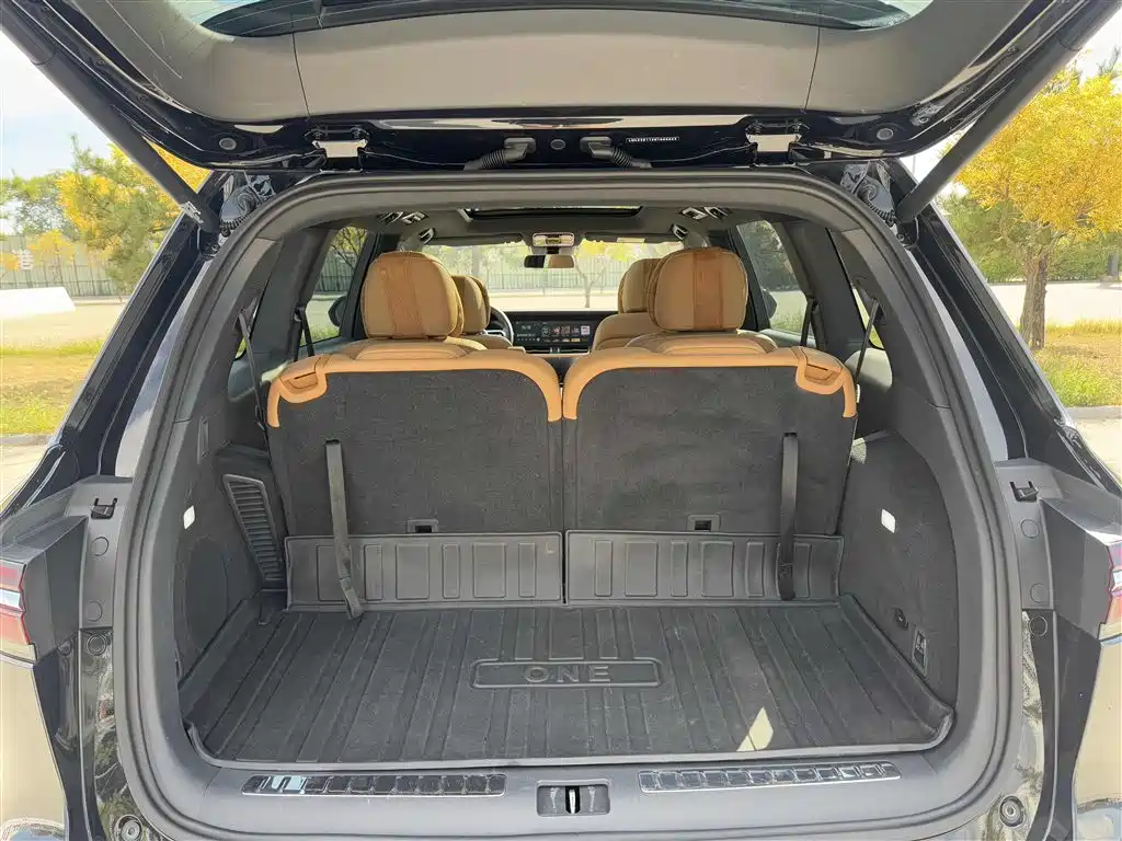Li Auto Li ONE — миниатюра 20