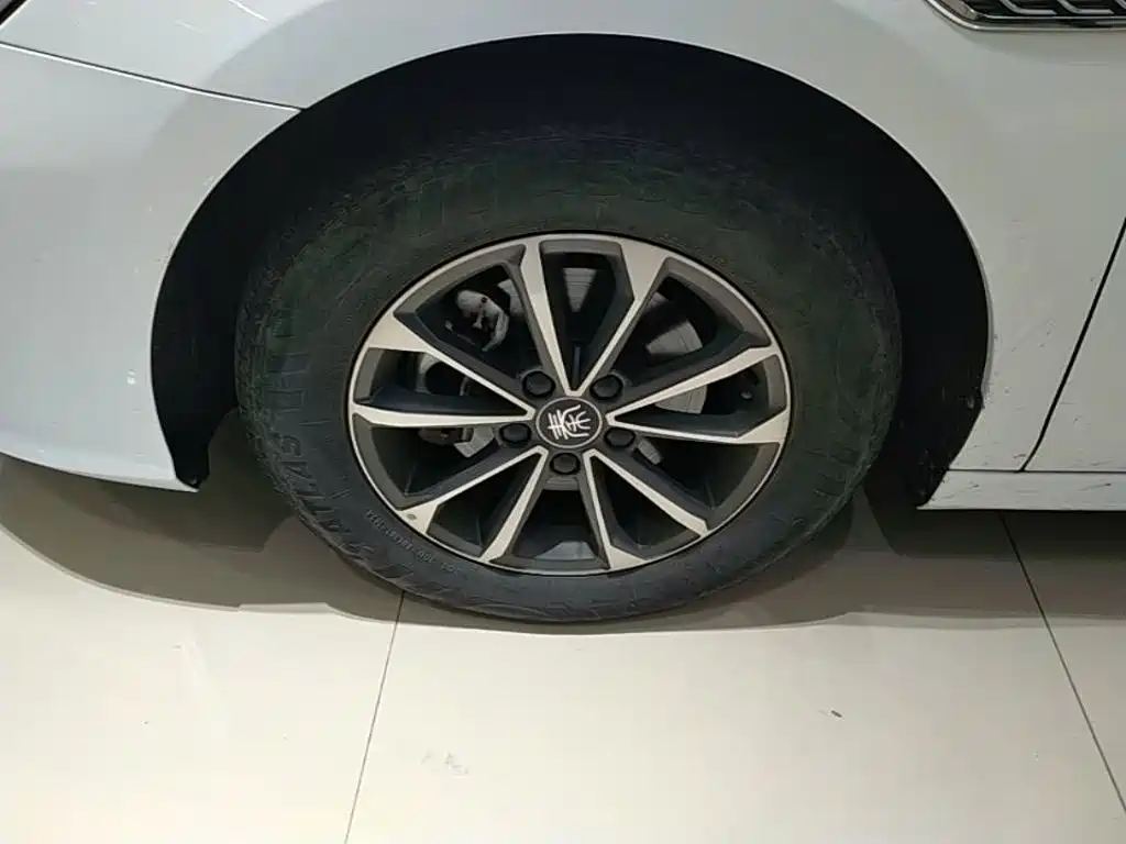 BYD Qin PLUS — миниатюра 23