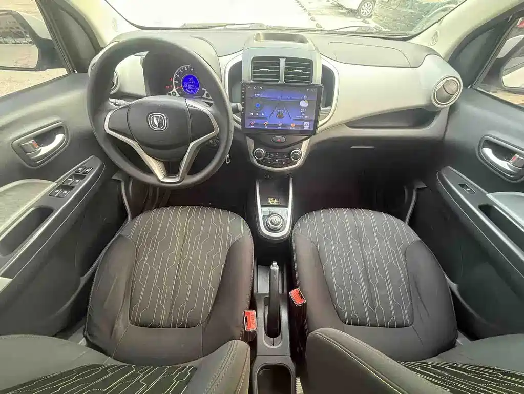 Changan Benben E-Star — миниатюра 6