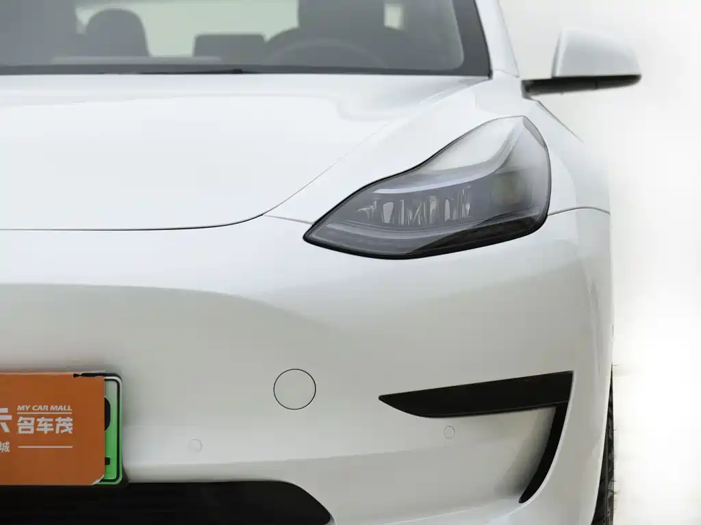 Tesla Model 3 — миниатюра 19