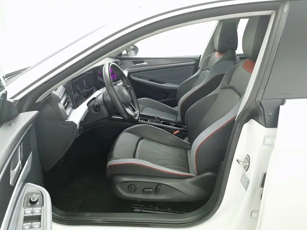 Volkswagen Lamando — миниатюра 10