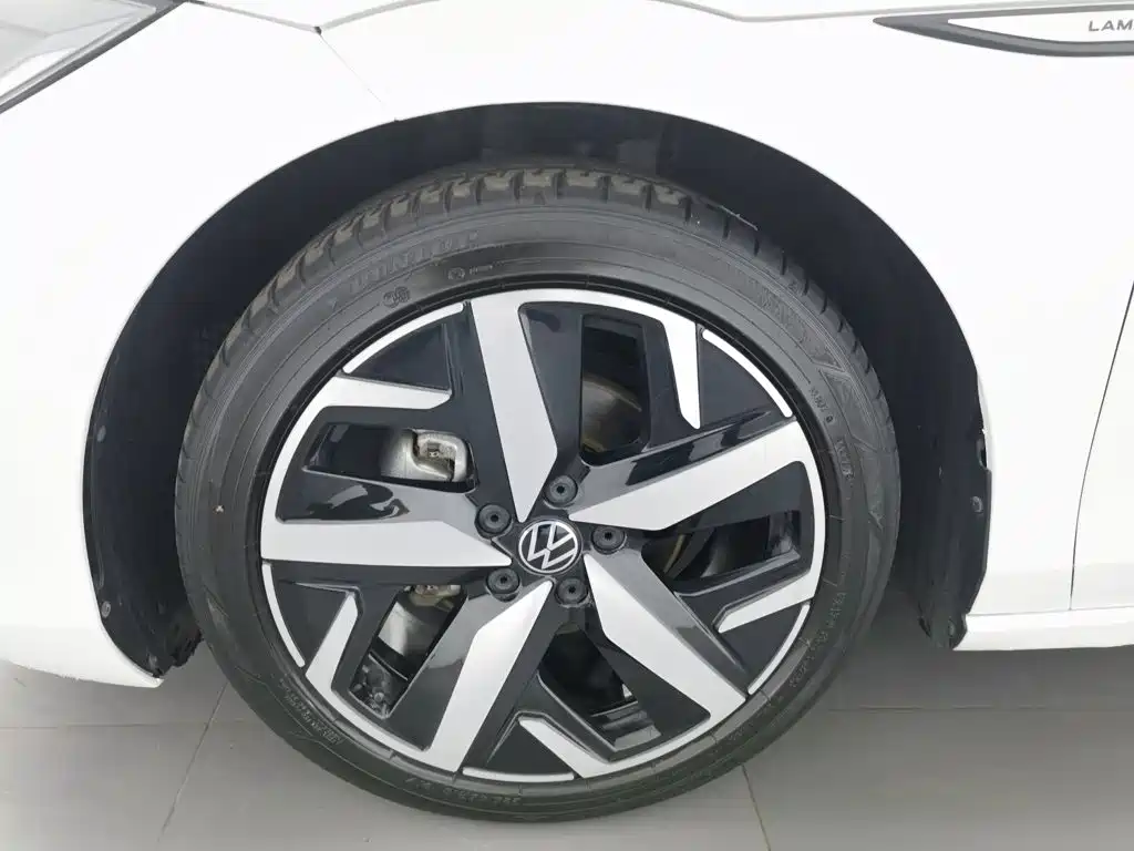 Volkswagen Lamando — миниатюра 17