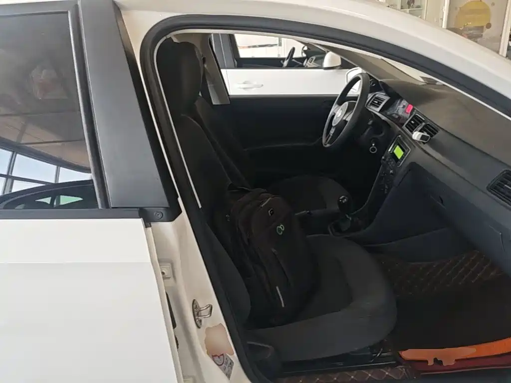 Volkswagen Santana — миниатюра 25