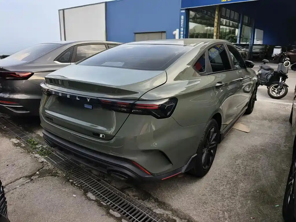Geely Binrui — миниатюра 9