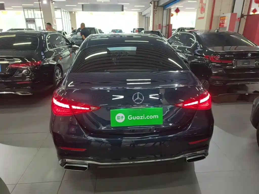 Mercedes-Benz C-Class — миниатюра 6