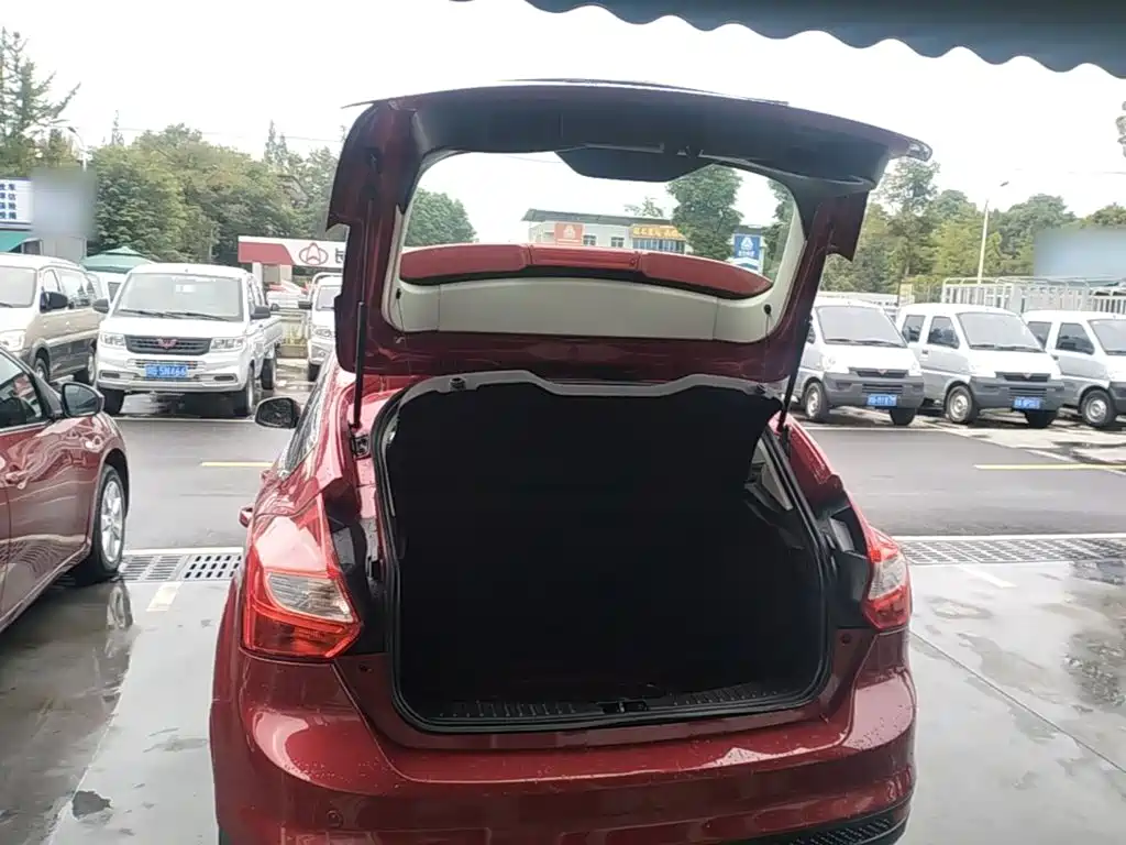 Ford Focus — миниатюра 19