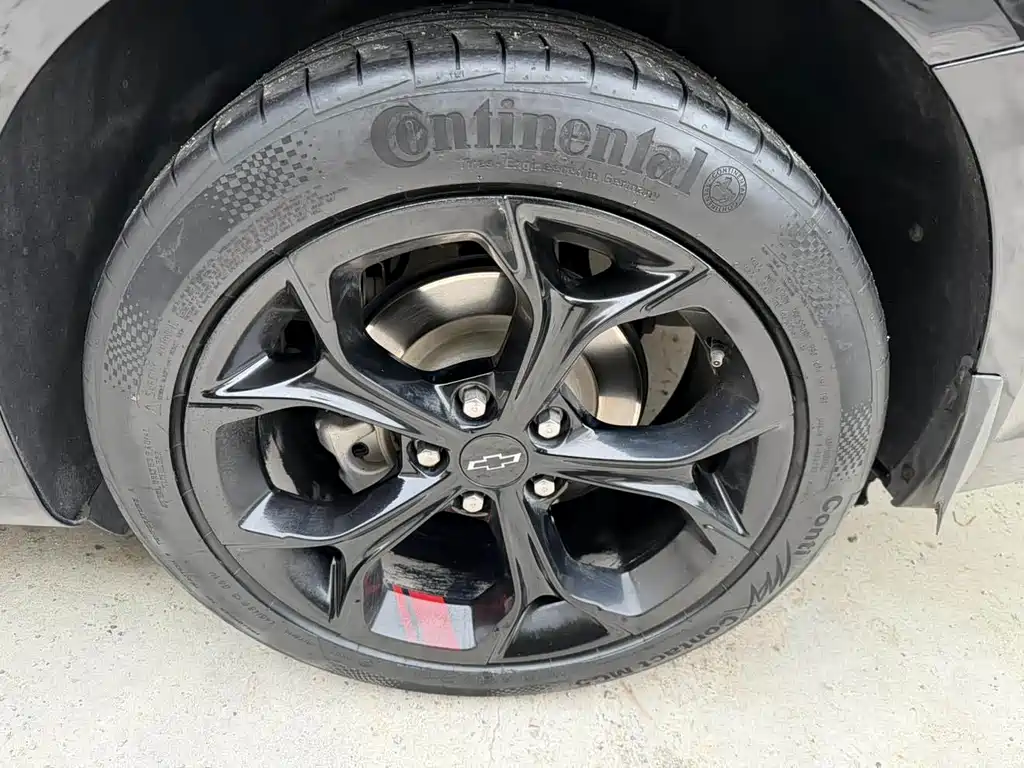 Chevrolet Malibu XL — миниатюра 10