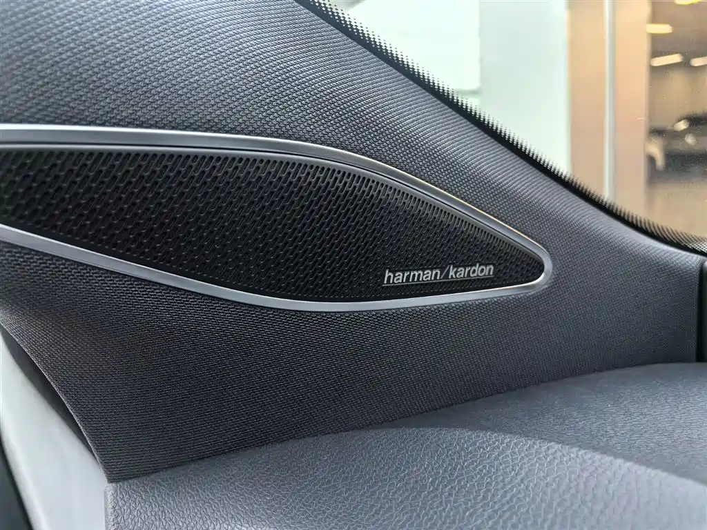 VOLKSWAGEN ID.4 CROZZ