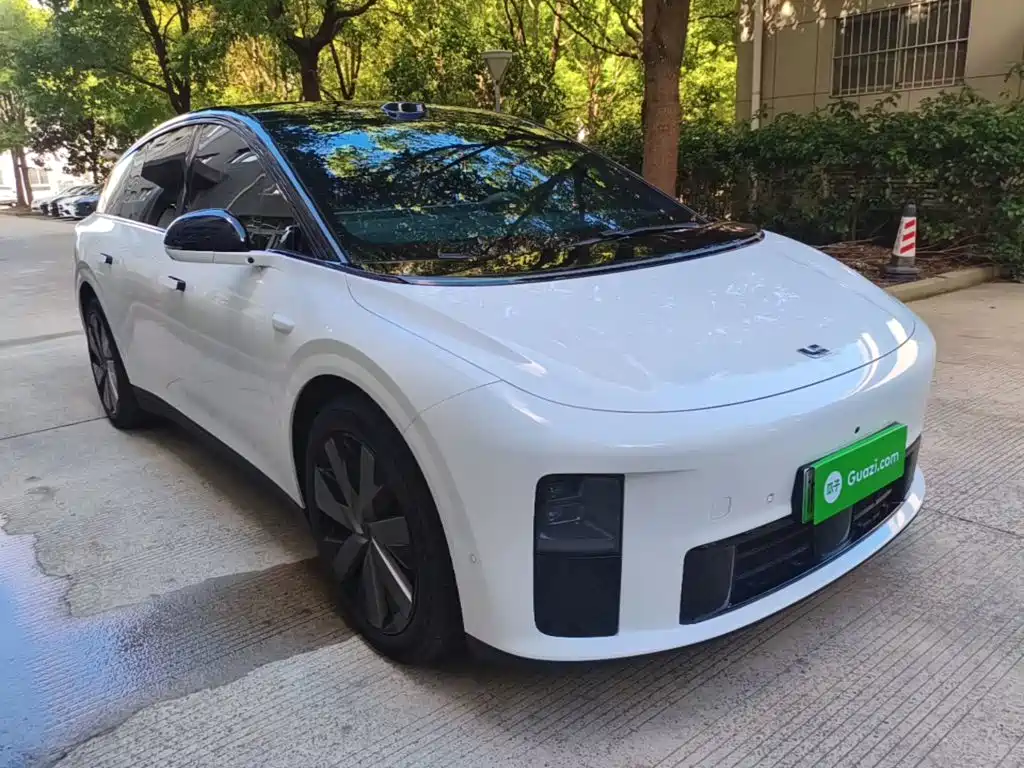 Li Auto Идеальный i6 — миниатюра 4