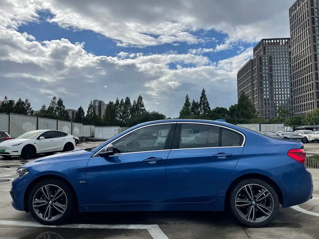 BMW 1 Series — миниатюра 13