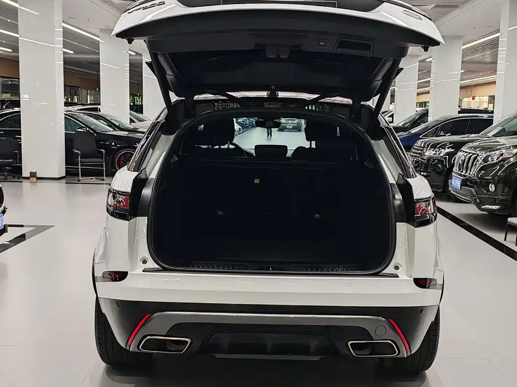 Land Rover Velar — миниатюра 24