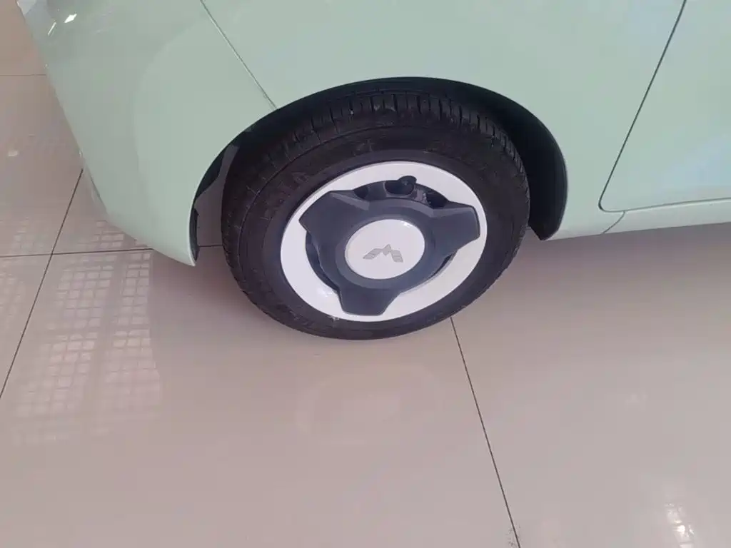 Wuling MINIEV — миниатюра 23