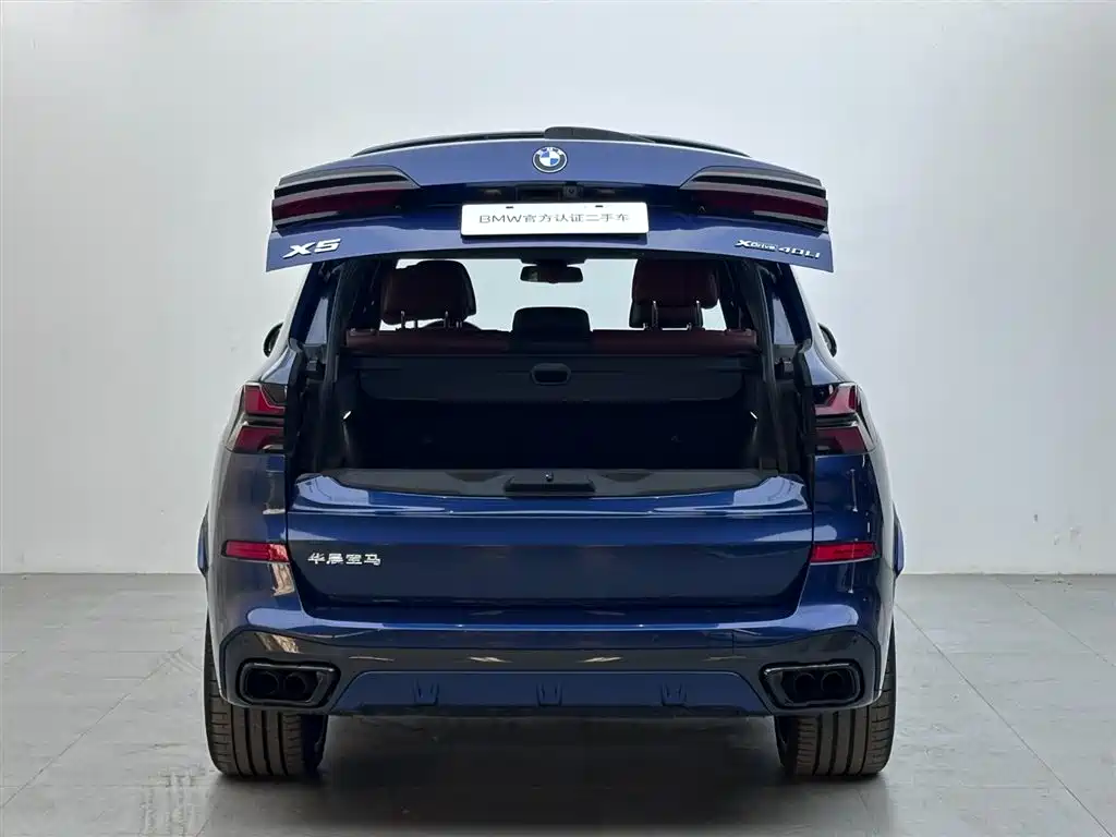 BMW X5 2025 xDrive 40Li M Sport