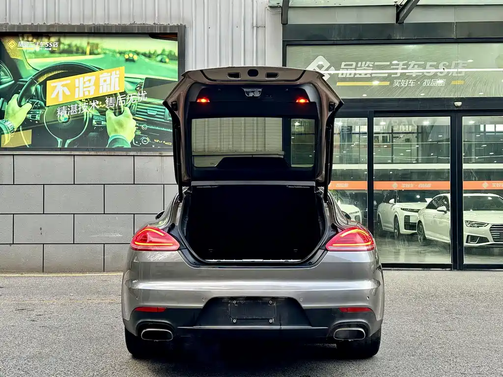 Porsche Panamera — миниатюра 3