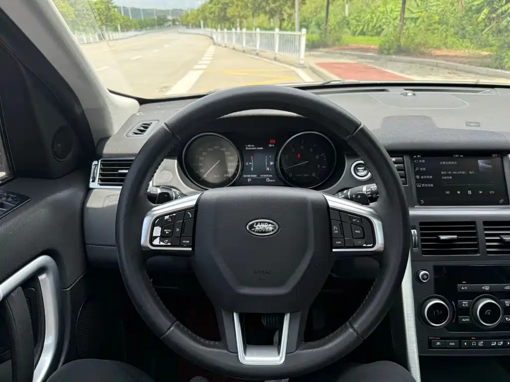 Land Rover Discovery Sport — миниатюра 5