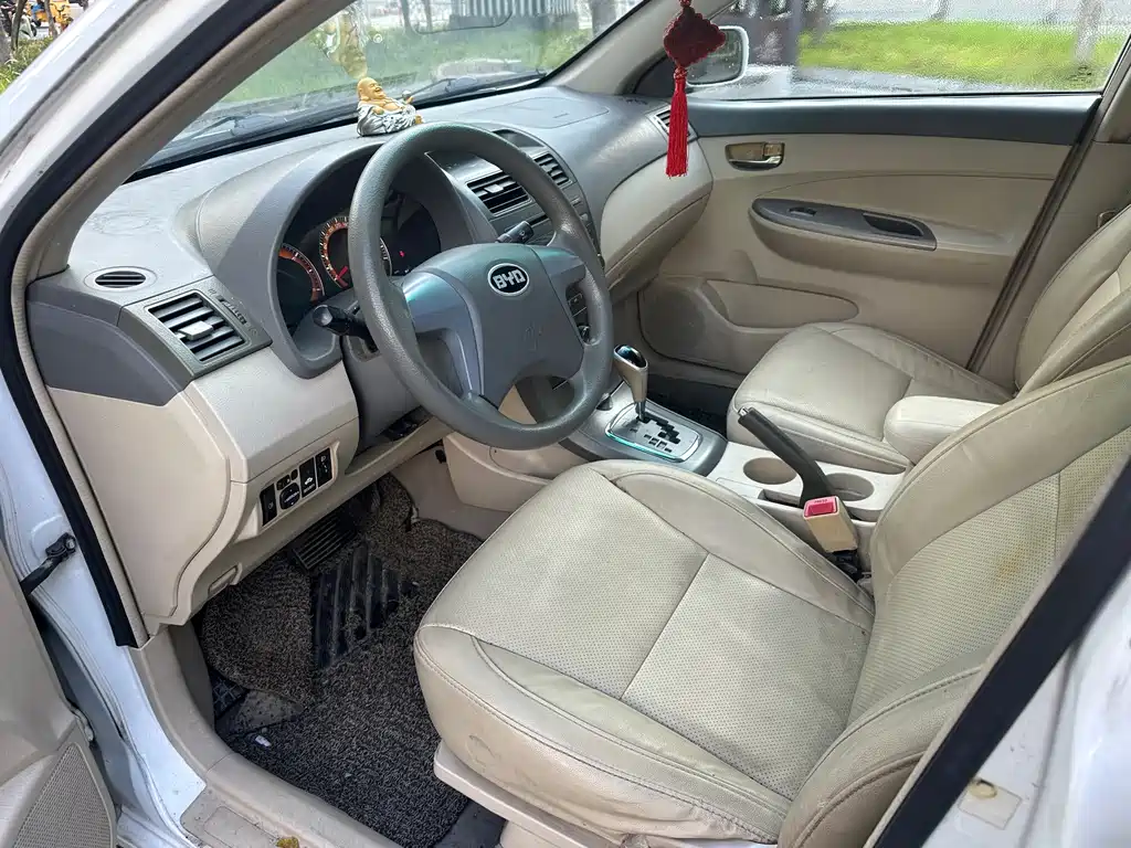 BYD L3 — миниатюра 14