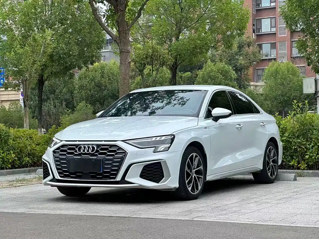 Audi A3 — миниатюра 3