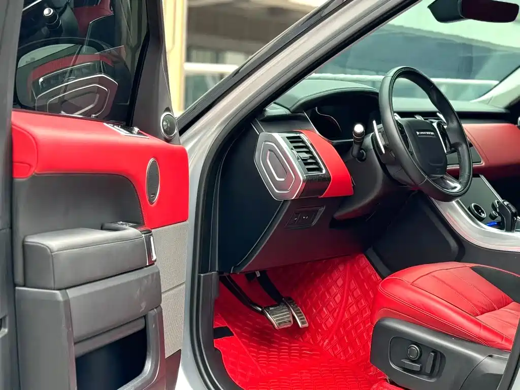 Land Rover Sport — миниатюра 4